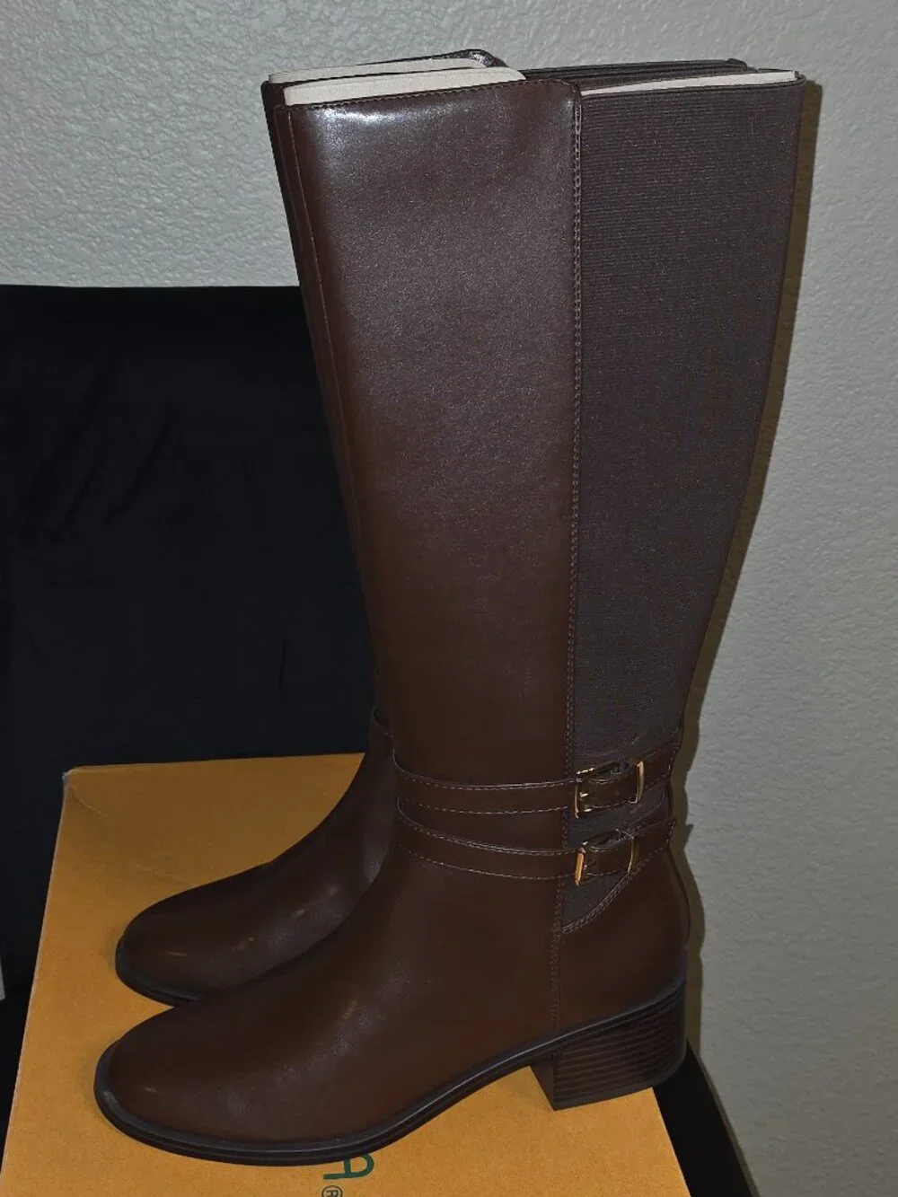 Unisa Waylee-J Knee High Riding Boot - Brown - Size 10